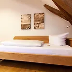 Gaestehaus St. Georg - Weltenburger Klosterbetriebe Gmbh Kelheim