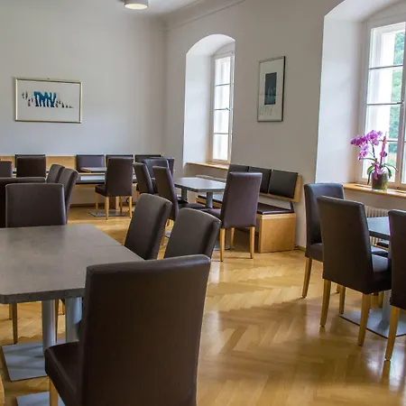 Han/Misafirhane Gaestehaus St. Georg - Weltenburger Klosterbetriebe Gmbh