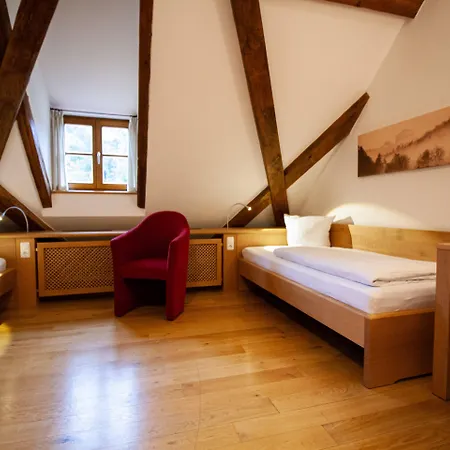 Gaestehaus St. Georg - Weltenburger Klosterbetriebe Gmbh 3*