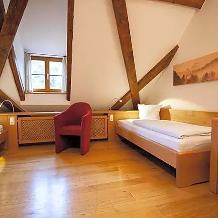 بيت ريفي Gaestehaus St. Georg - Weltenburger Klosterbetriebe Gmbh