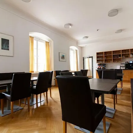 Gaestehaus St. Georg - Weltenburger Klosterbetriebe Gmbh 3*